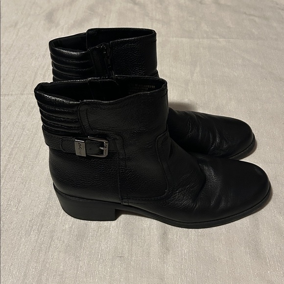 Anne Klein Sport Black Leather Ankle Bootstraps - Picture 4 of 8